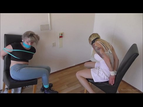 ❤️ Atkarīga / sasietas un ar aizliktām mutēm / damsel in distress ️❌ Sekss video pie mums lv.tubsexercom.ru